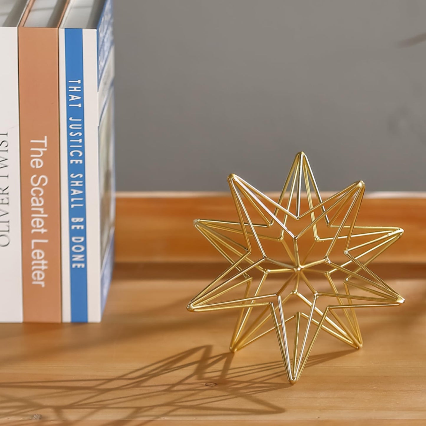 MOCOME 7 Inches Gold Decorative Sphere, Metal Gold Starburst Tabletop Sculpture Decor, Metal Geometric Sculptures Home Decor, Abstract Tabletop Decorative Ball for Home Decor