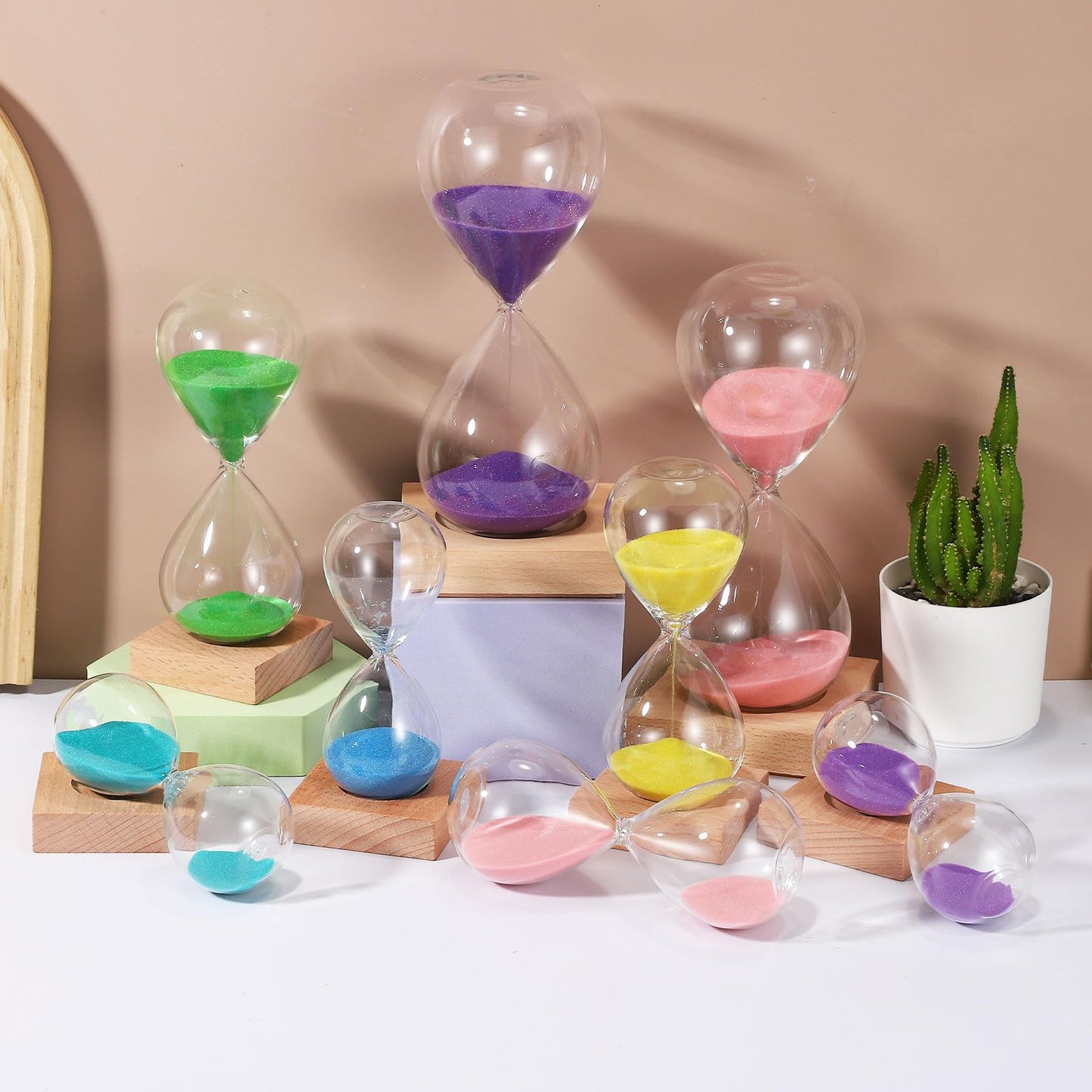 PATIKIL 10 Minutes Sand Timer, Sand Watch with Wood Base Hour Glass Sandglass Timer Clock for Living Room Home Office Restaurant Decoration, Black