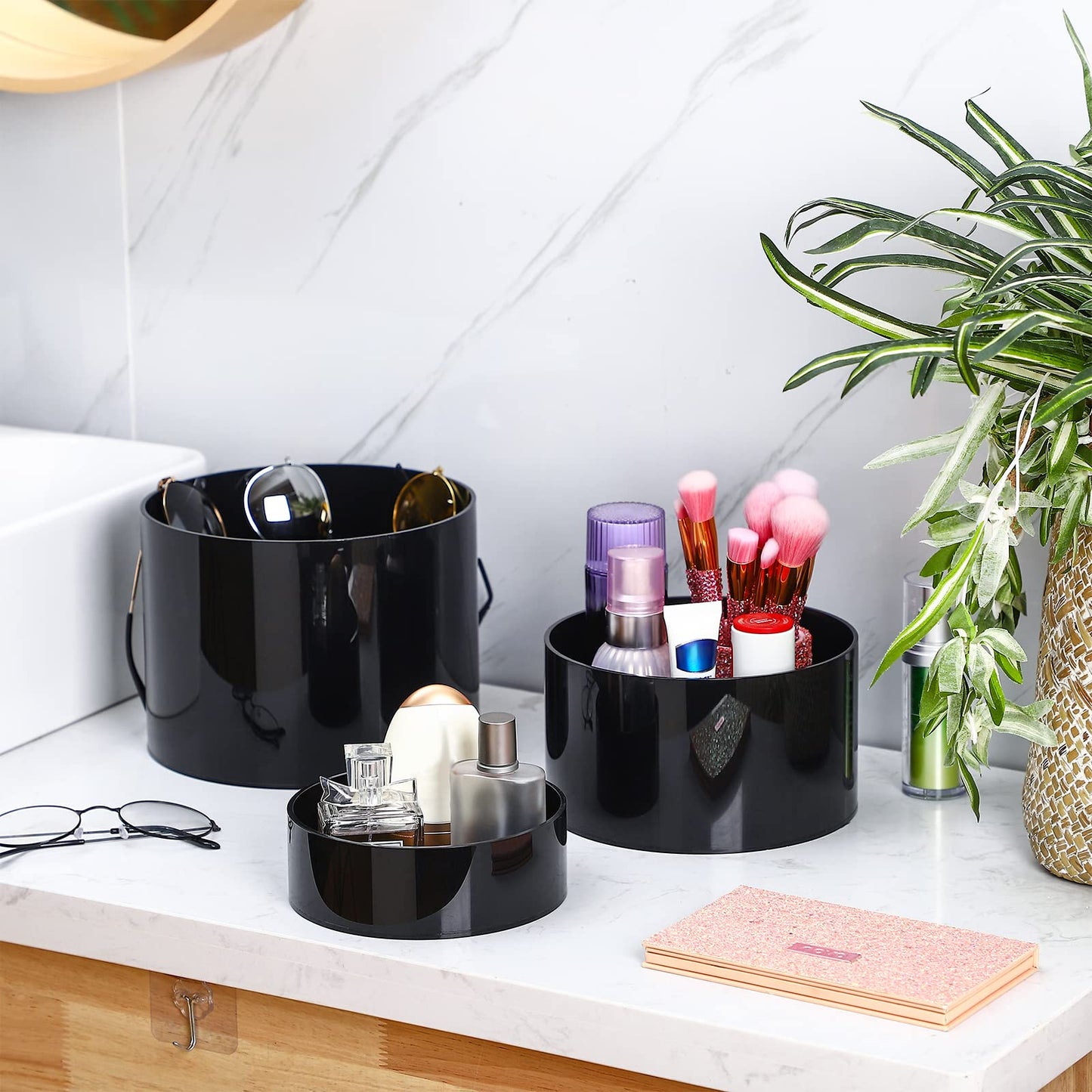 Weysat 3 Pcs Black Acrylic Risers for Display Stands, Round Cake Dessert Stand 3 Sizes, 6"x2", 7"x4", 8"x6", Food Risers Cylinder Nesting with Hollow Bottom for Wedding Parties Brunch Jewelry Show