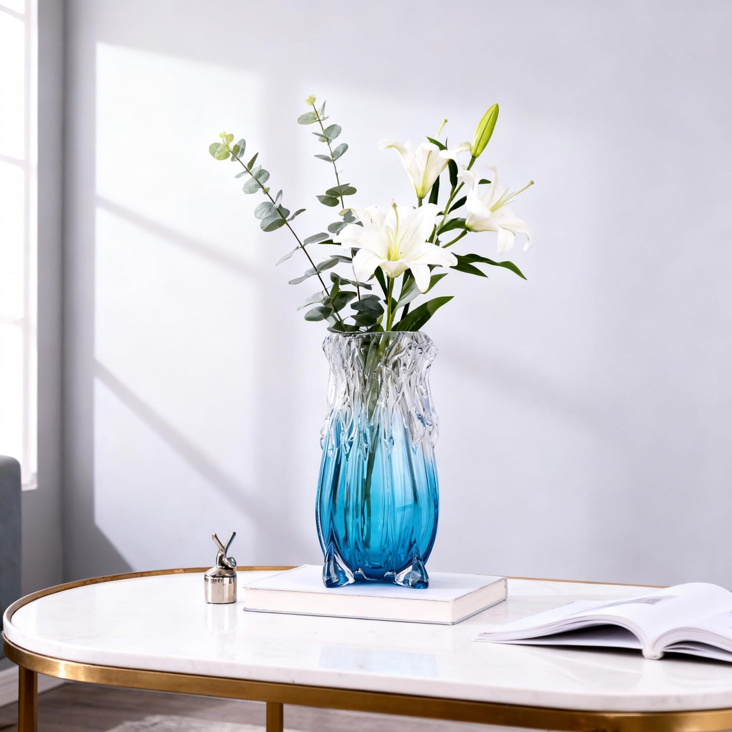 Hand-Blown Glass vase, Modern Art Blue Glass Decorative vase, Uniquely Ocean-Inspired Design, Perfect as a Centerpiece for Dining Tables, Living Rooms, Coffee Tables, or entryway Decor.