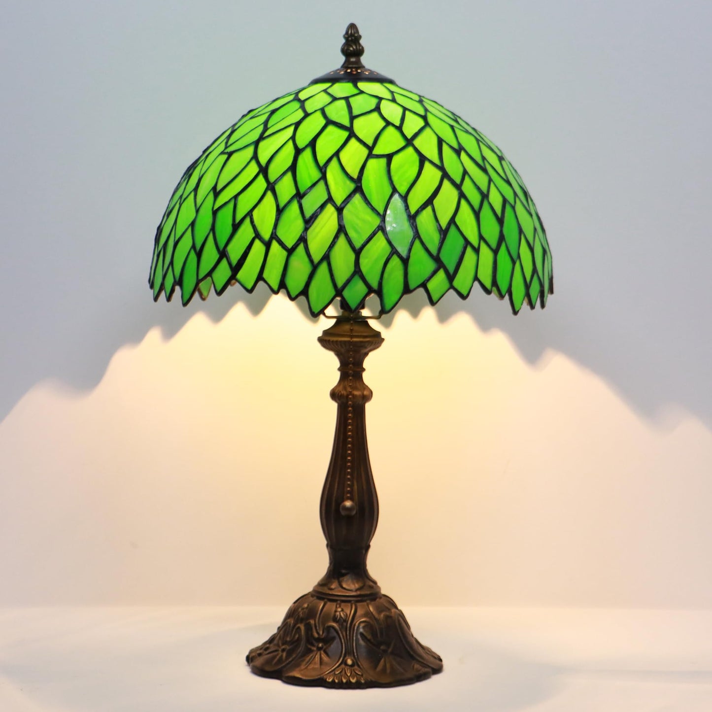 LXHCYOU Tiffany Lamp Stained Glass Table Lamp Bedside Reading Light W12H19 Inches (Green Wisteria)