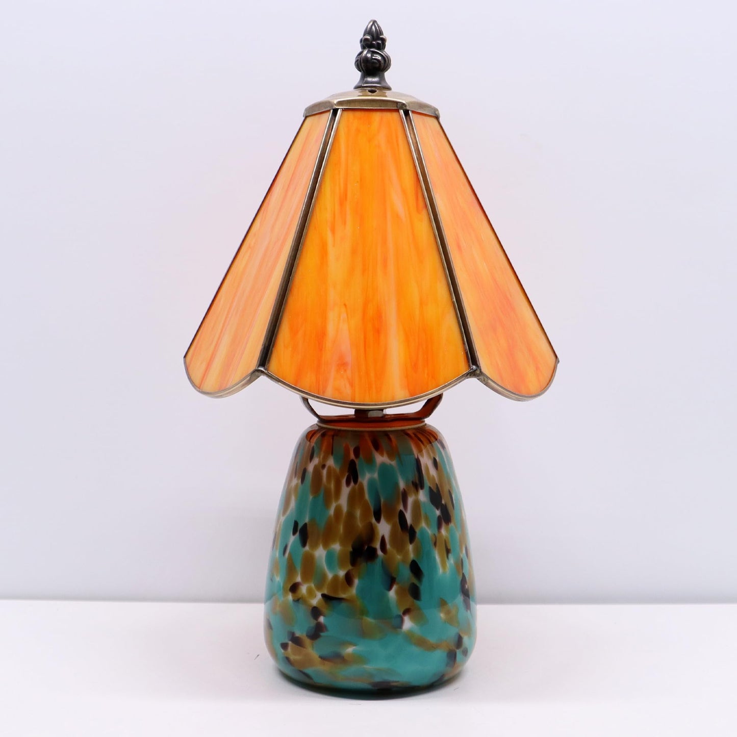 MQYXH Tiffany Style Stained Glass Table Lamp 12 Inch - Orange