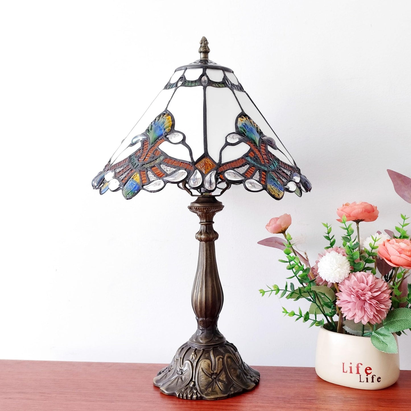 XPHMXP Tiffany Lamp White Baroque Style Stained Glass Lamp 12X12X19 inch Vintage Bedroom Table lamp 3-Way Tiffany Style Reading Desk Light for Home Living Room Office Include Light Bulb