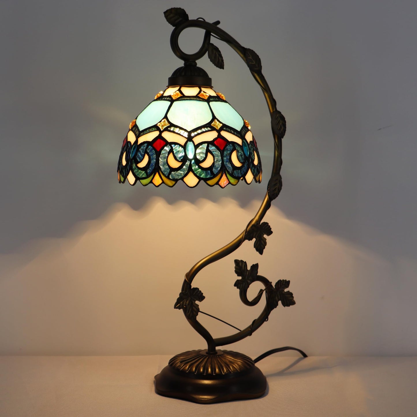 LXHCYOU Tiffany Table Lamp, Stained Glass Desk Light, 8X10X21 Inches, Metal Leaf Base (Sapphire Style)