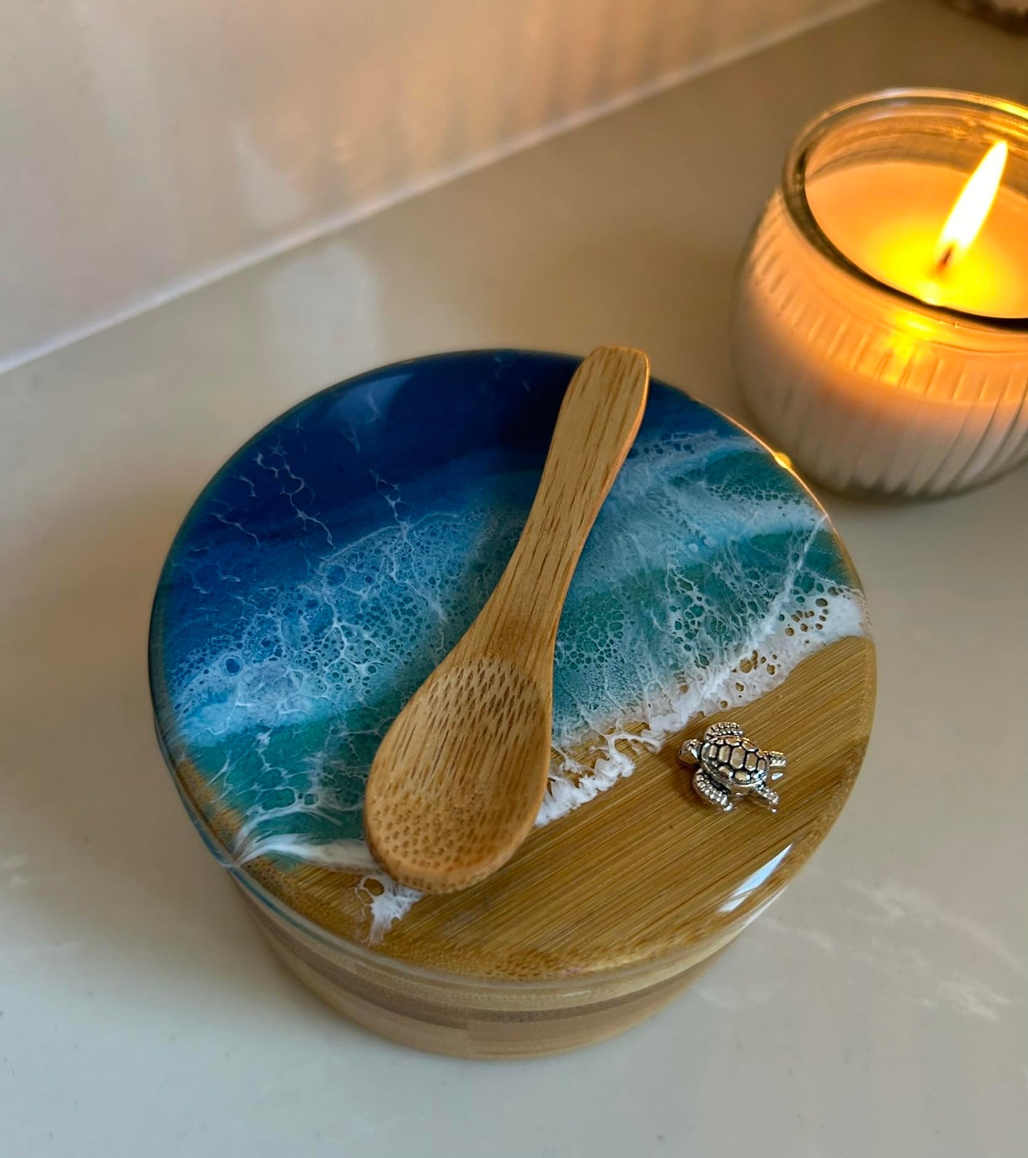 Ocean Resin Art Bamboo Salt Box, Salt Cellar, Bath Salt Container, Storage Box, Herb, Salt, Pepper, Sugar, Spices Storage Box with Magnetic Swivel Lid, Spoon and Turtle Charm