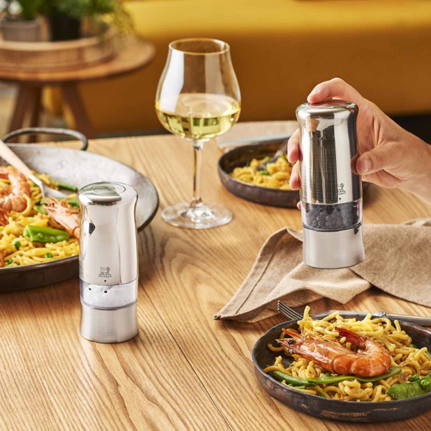Peugeot - Zeli Electric Pepper Mill - Battery Powered - LED Light, ABS with Brushed Metal Finish, 5.5 inches