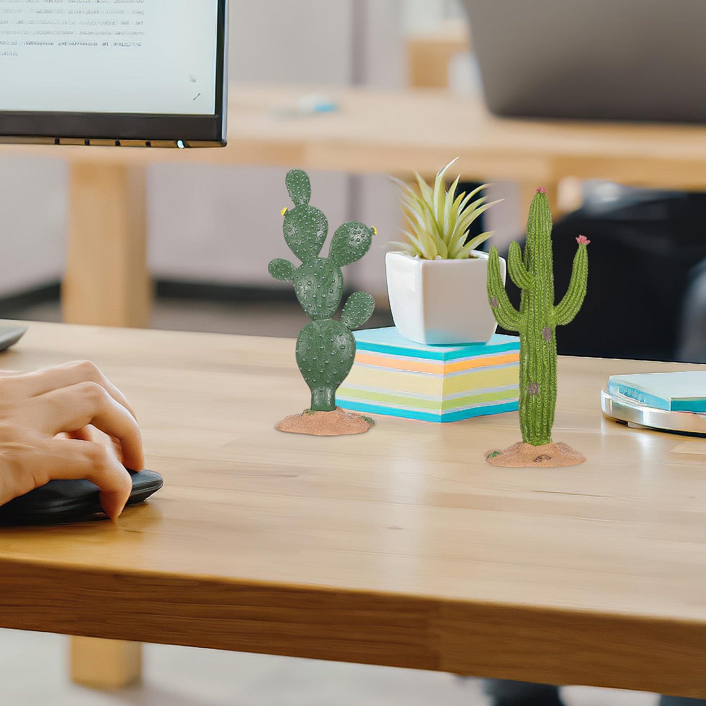Amosfun 2 Pcs Simulated Cactus Adornments Lifelike Cactus Figurines Desktop Decor Artificial Greenery Plants for Home Office Garden Decoration 5.70X2.16X2.16 Inches