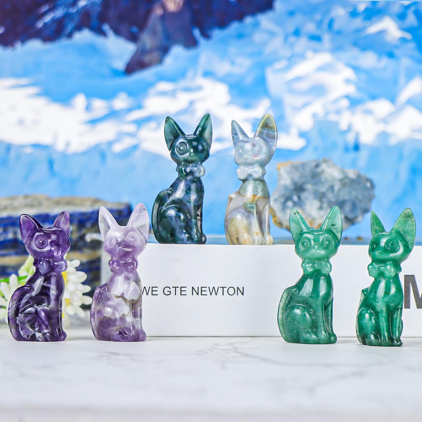 SMQ 2.5" Crystal Cartoon Cat Statue, Natural Amethyst Carved