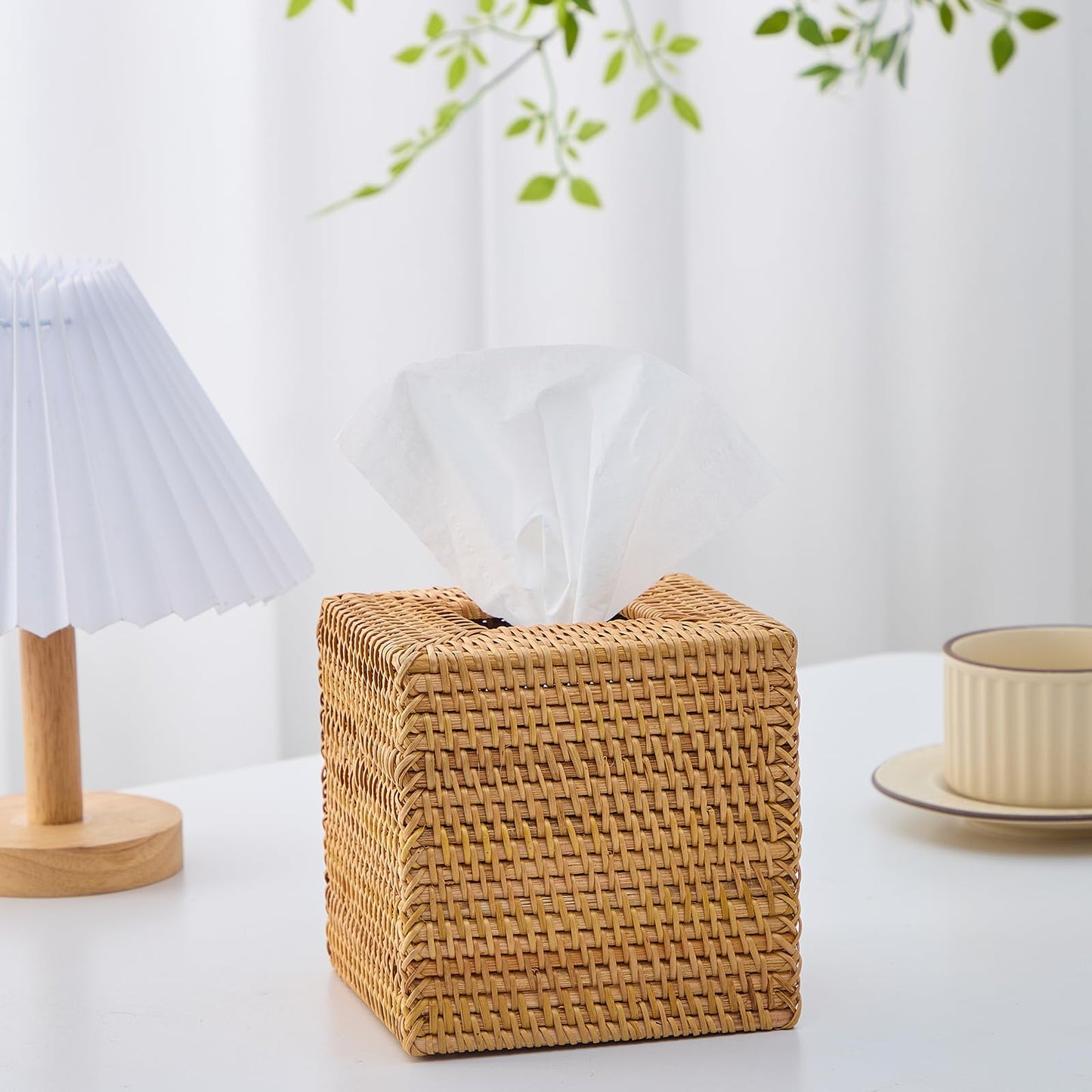 Hand-Woven Rattan Tissue Box Cover, Square Wicker Tissue Holder, Natural Woven Facial Napkin Holder