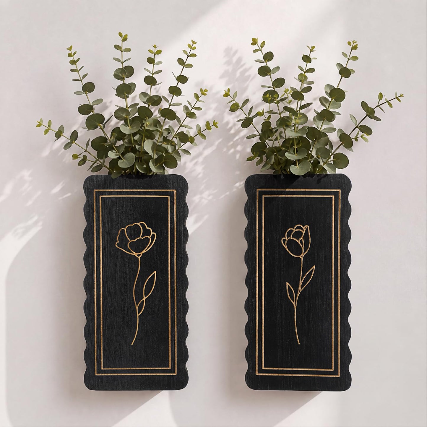 Ninehaoou 2 Pack Wooden Wall Planter Vase, Scalloped Farmhouse Wall Decor with Floral Line Art, Rustic Hanging Pockets for Faux Flowers, Living Room, Bathroom, Entryway(Black)