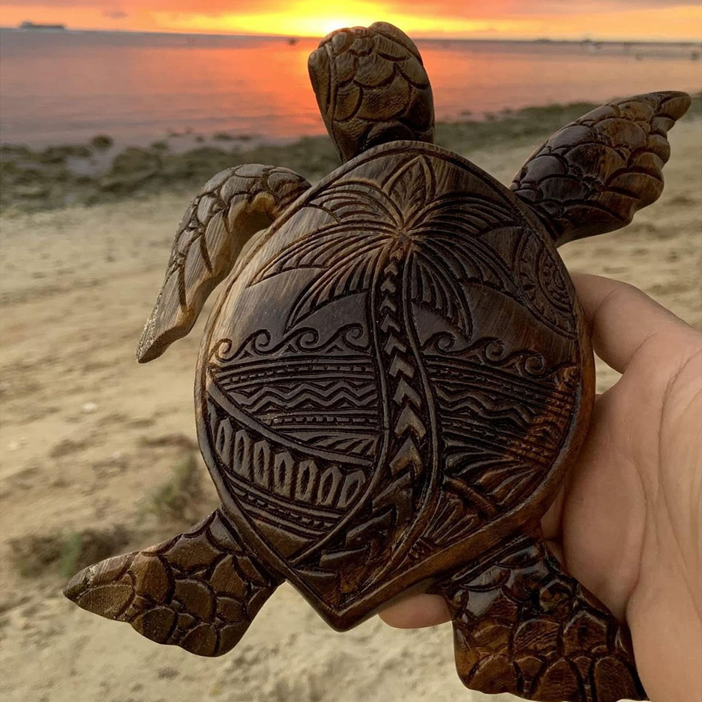 Siluyado Hawaiian Turtle Carving - Ocean Resin Turtle for Bathroom Wall Art, Beach & Restroom