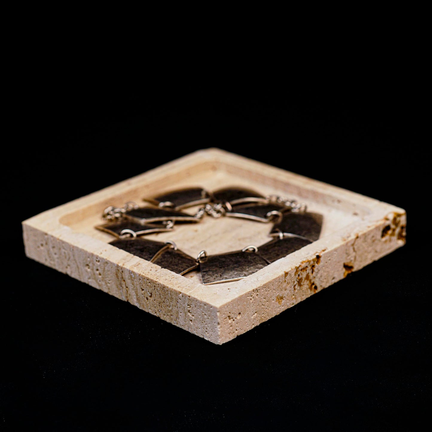noadre Natural Travertine Marble Square Jewelry Tray, 4.9" – Decorative Stone Accessory Dish for Rings, Earrings, Necklaces, Perfume and Keys, Gift for Women (Travertine)