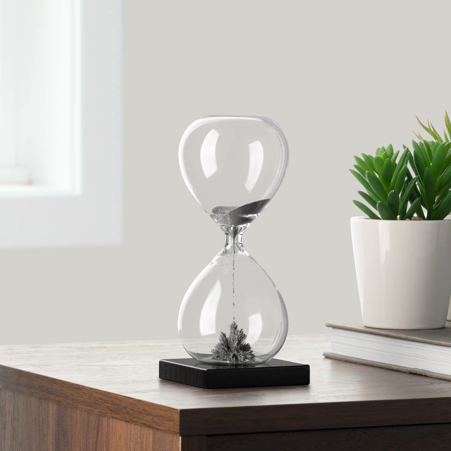Torre & Tagus Magnetic Hourglass Sand Timer - 30 Second/Half Minute Magnetic Sand Clock with Gray Magnet Iron Powder and Black Base, Hand-Blown Hour Glass for Office Desk, Home Study, Games Room