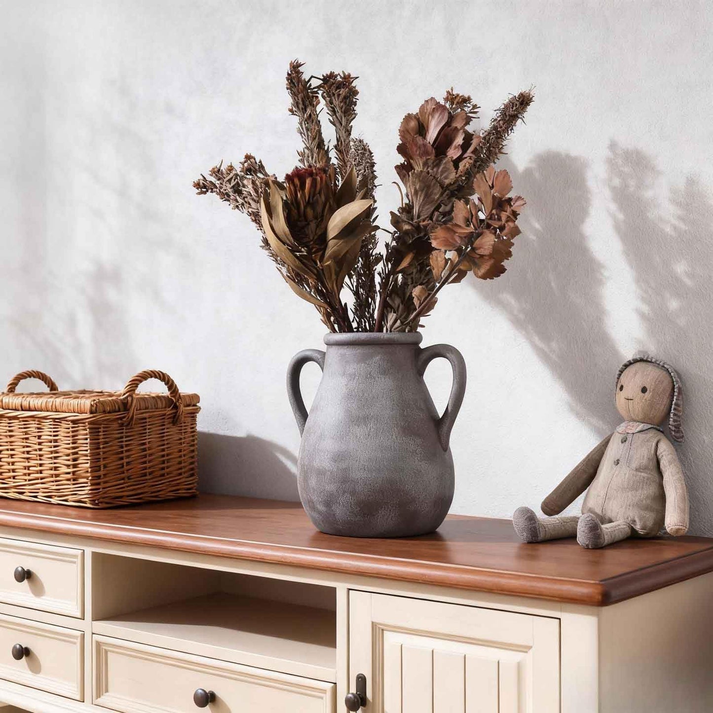 Luetcattus Ceramic Flower Vase with Handles, 7.5 inch Rustic Farmhouse Vase for Centerpieces, Small Decorative Terracotta Vases for Home Decor, Living Room, Table, Neutral