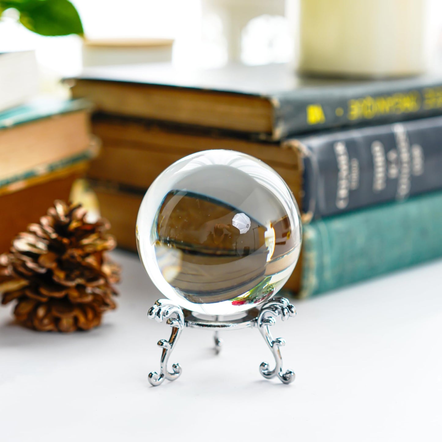 ZEERSHEE Cat Crystal Decor Ball with Stand 3D Glass Laser Engraved Cat Gifts with Clear Crystal Ball for Woman