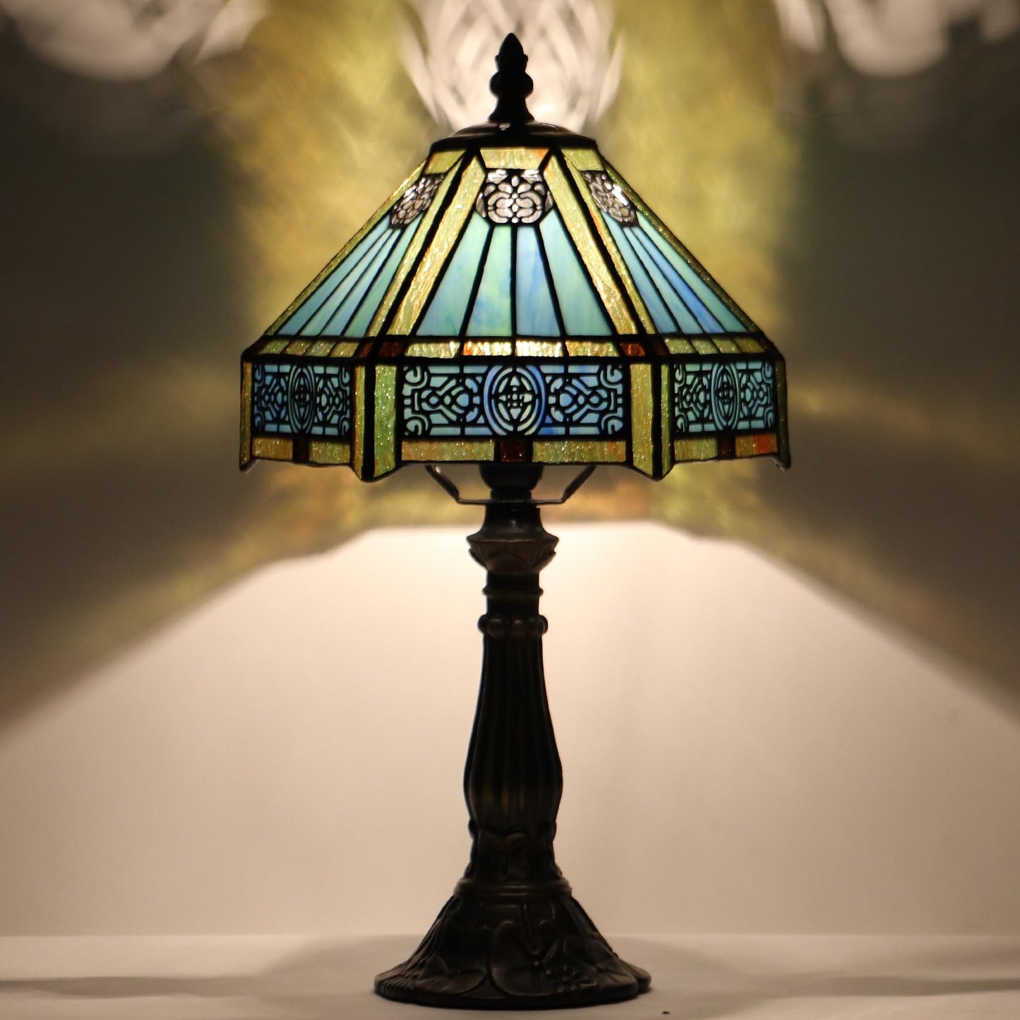 HZYFFYU Small Stained Glass Table Lamp Mini Stained Glass Lamp Memory Sympathy Desk Reading Light 8X14 Inch (Hexagon Mission Style)