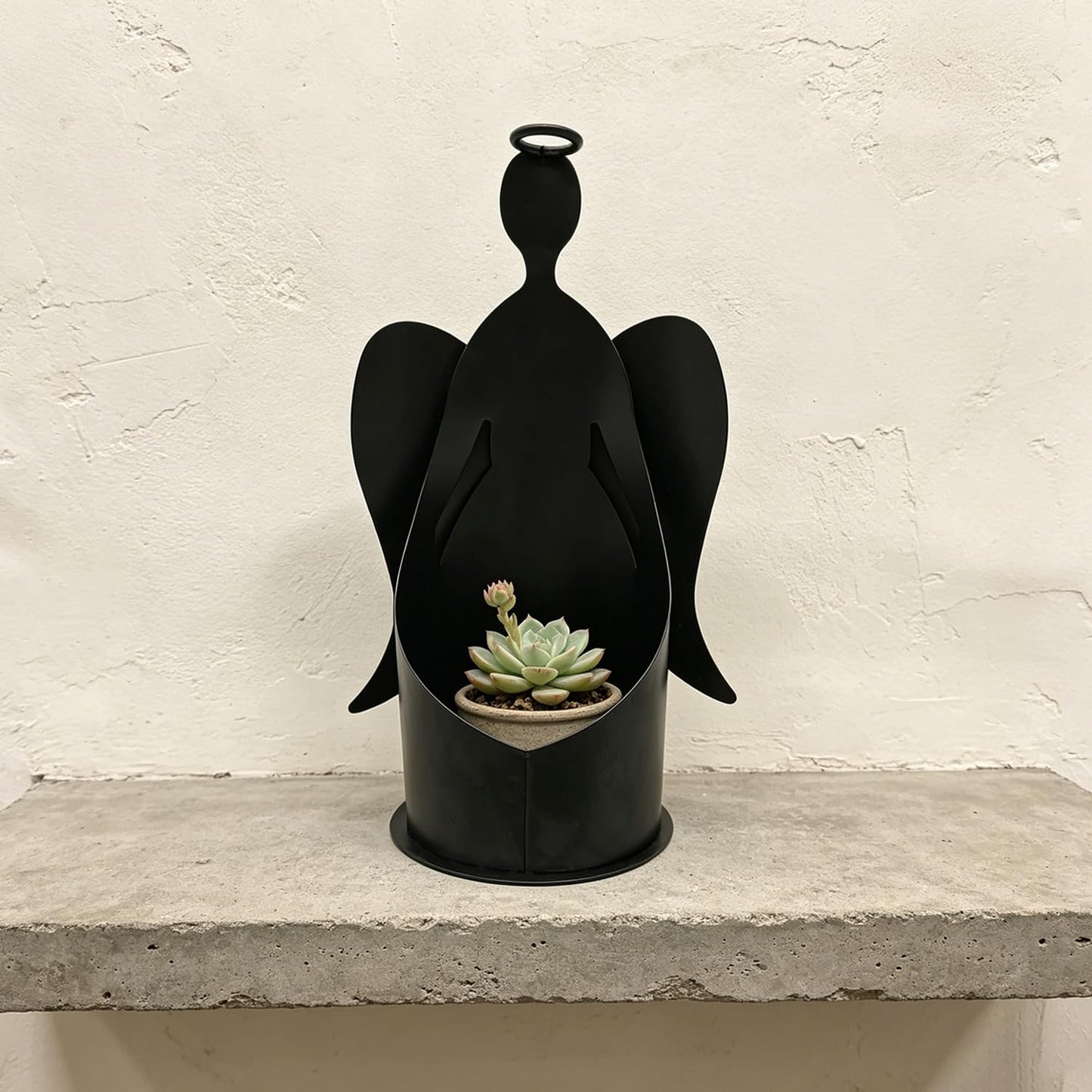 Angel Candle Holder，Black Metal Angel Decor for Pillar Candles/Succulent Planter, Indoor/Outdoor Christmas & Home Decor, Perfect for Garden, Living Room, and as a Thoughtful Gift (Black Metal)