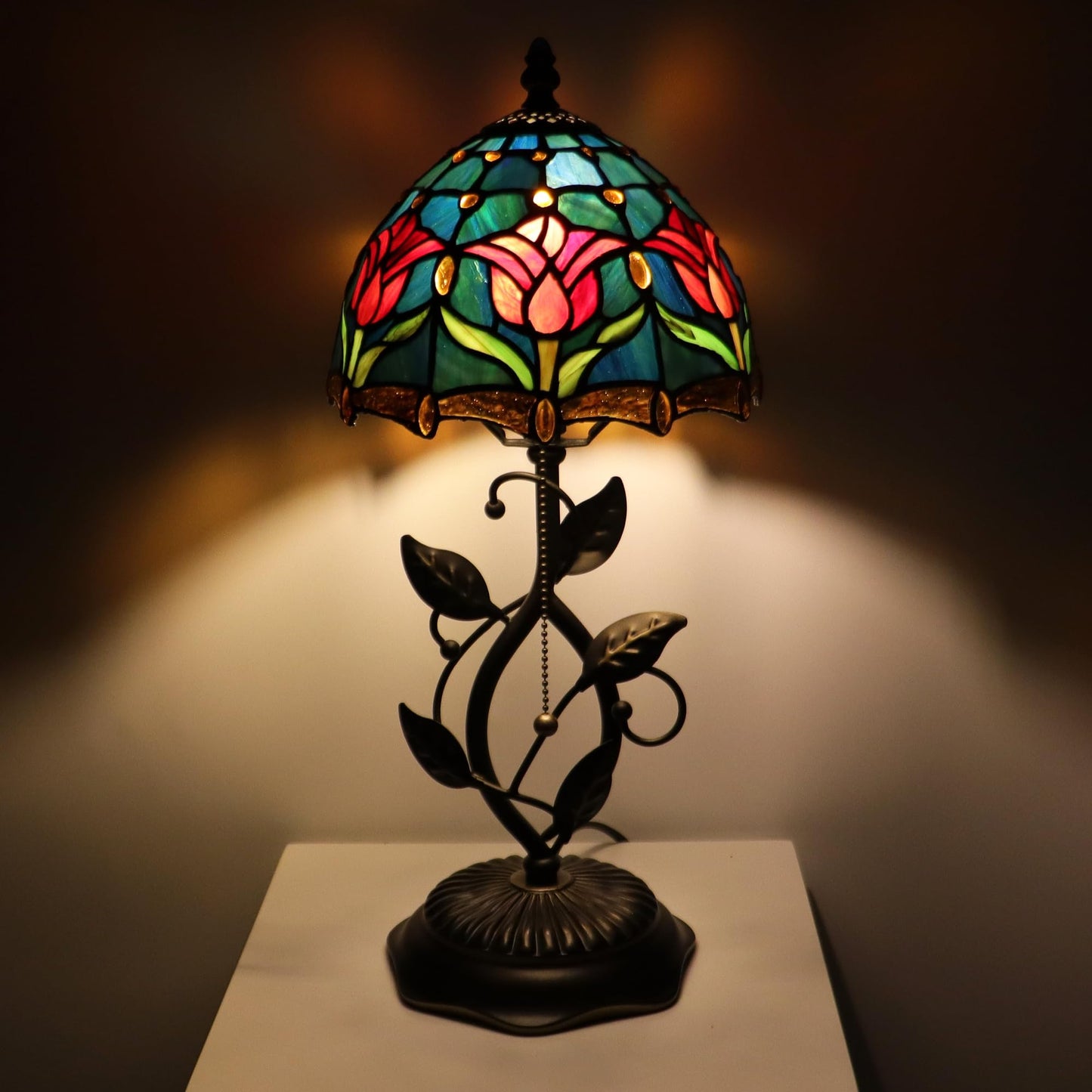 MQYXH Tiffany Style Stained Glass Table Lamp Red Blue Tulip 18 Inch