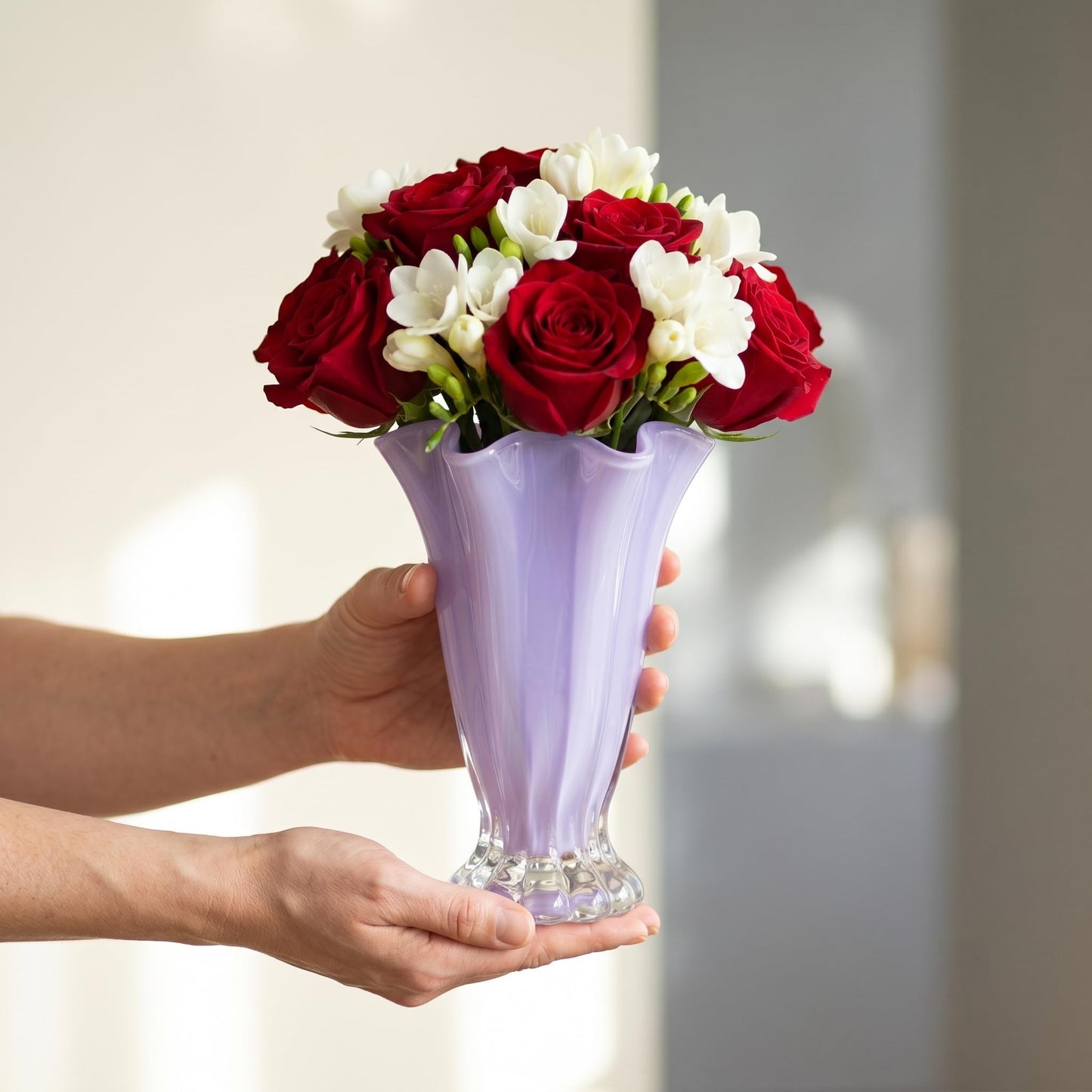 Ruffled Vase Display with Wavy Rim, Hand Blown Glass Vase for Flowers, Blown Glass Decor Centerpiece with Ribbed Panels for Tabletop Shelf Mantel Home Decor (Purple)