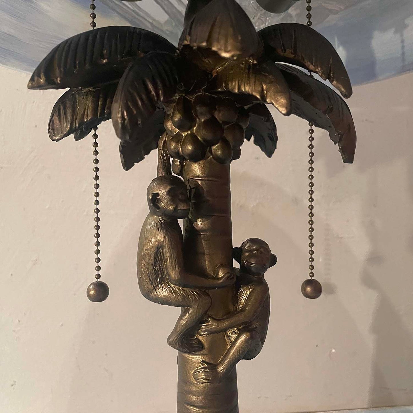Bieye L10944 Coconut Trees Tropical Beach Hand-Painted Glass Table Lamp with Monkeys Harvesting Coconuts Lamp Base for Home Decor