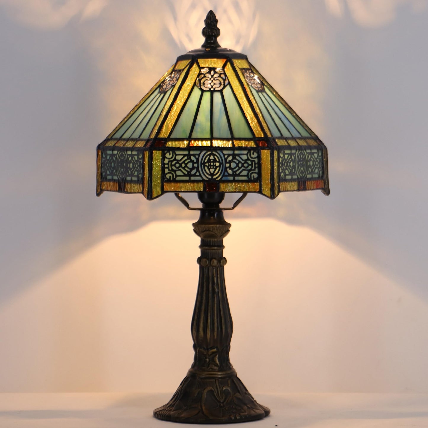 HZYFFYU Small Stained Glass Table Lamp Mini Stained Glass Lamp Memory Sympathy Desk Reading Light 8X14 Inch (Hexagon Mission Style)