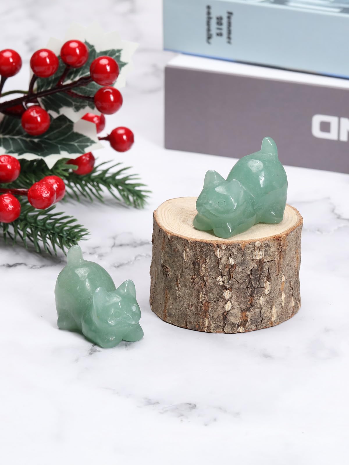 CrystalTears Green Aventurine Crystal Cat Figurine Carved Healing Crystals Gemstones Cat Animal Statue Cute Cat Ornament for Home Desk Decor Good Luck Cat Gifts for Women Men Christmas 1.6”