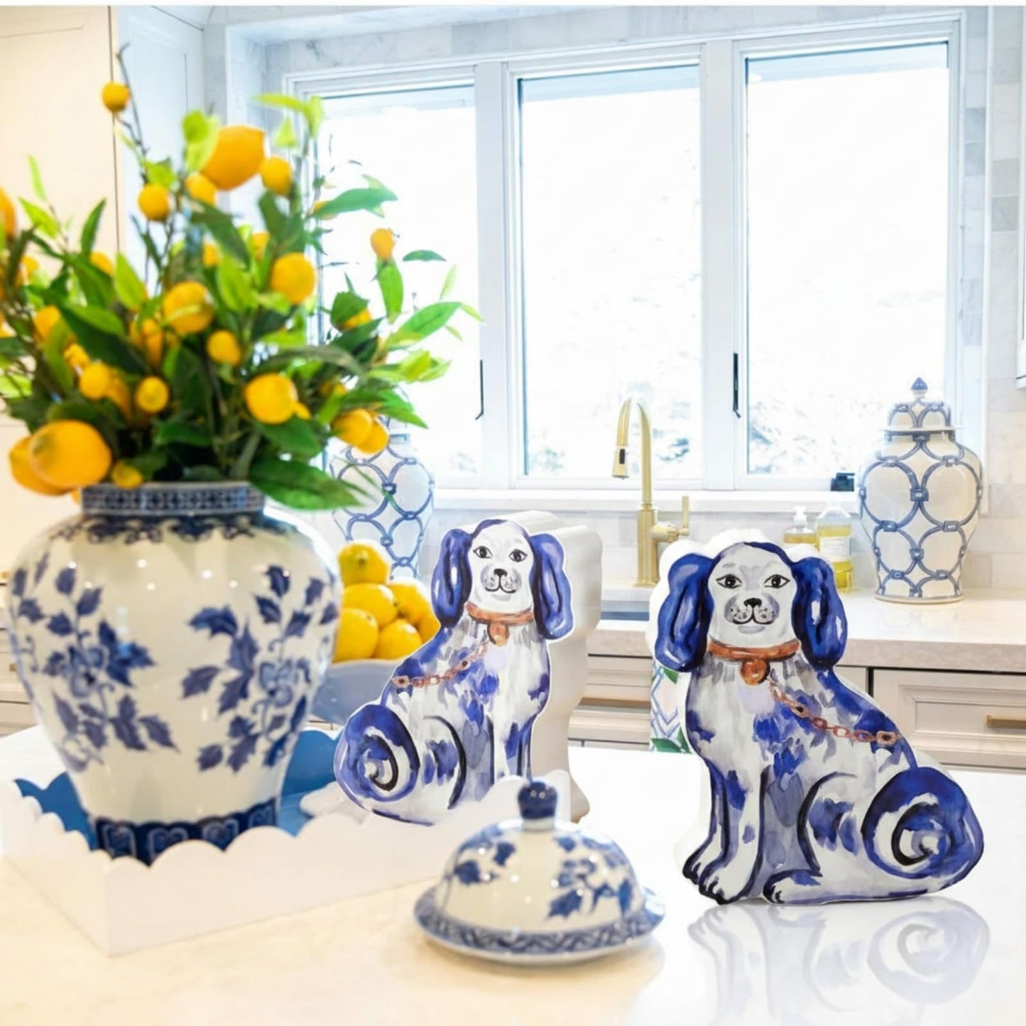 Summer Home Decor Blue and White Chinoiserie Blue and White Chinoiserie Staffordshire Dog Topiary Wooden Sign Small Figurines Rustic Tiered Tray Tabletop Centerpiece for Kitchen Mantel Shelf