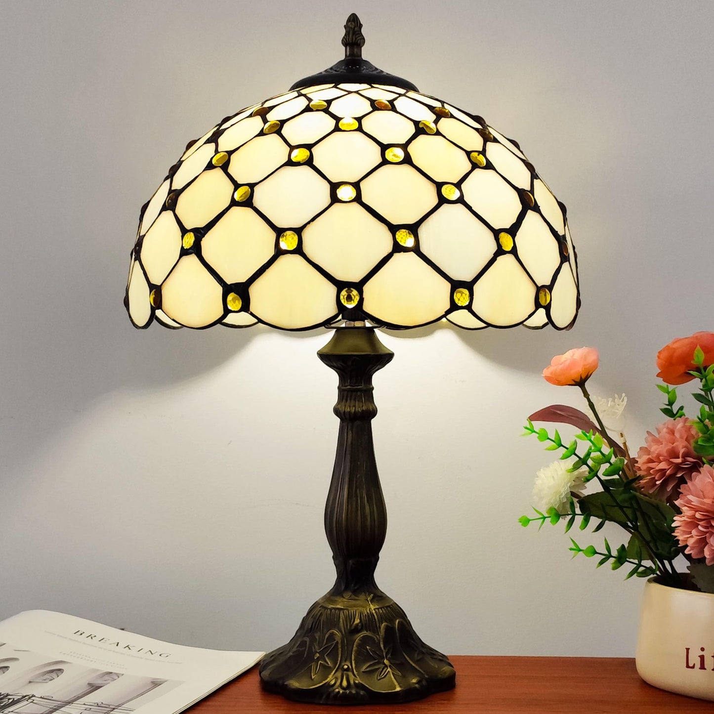 XPHMXP Tiffany Lamp Stained Glass Table Lamp - Antique Bedside Desk Reading Light With 3-Way Color LED - Living Room Nightstand 12X12X19 Inches - Home Office Desk Lamp - Cream White Pearls Style
