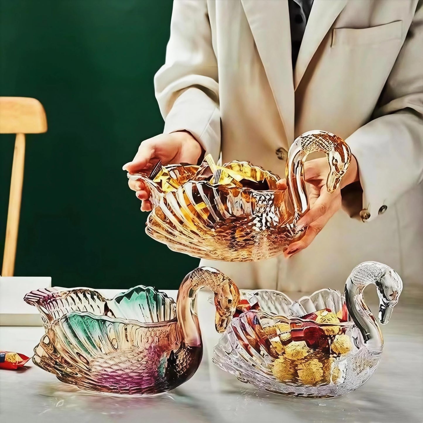 Falytemow Swan-Shaped Candy Dish Swan Design Fruit Bowl Dessert Snack Plate