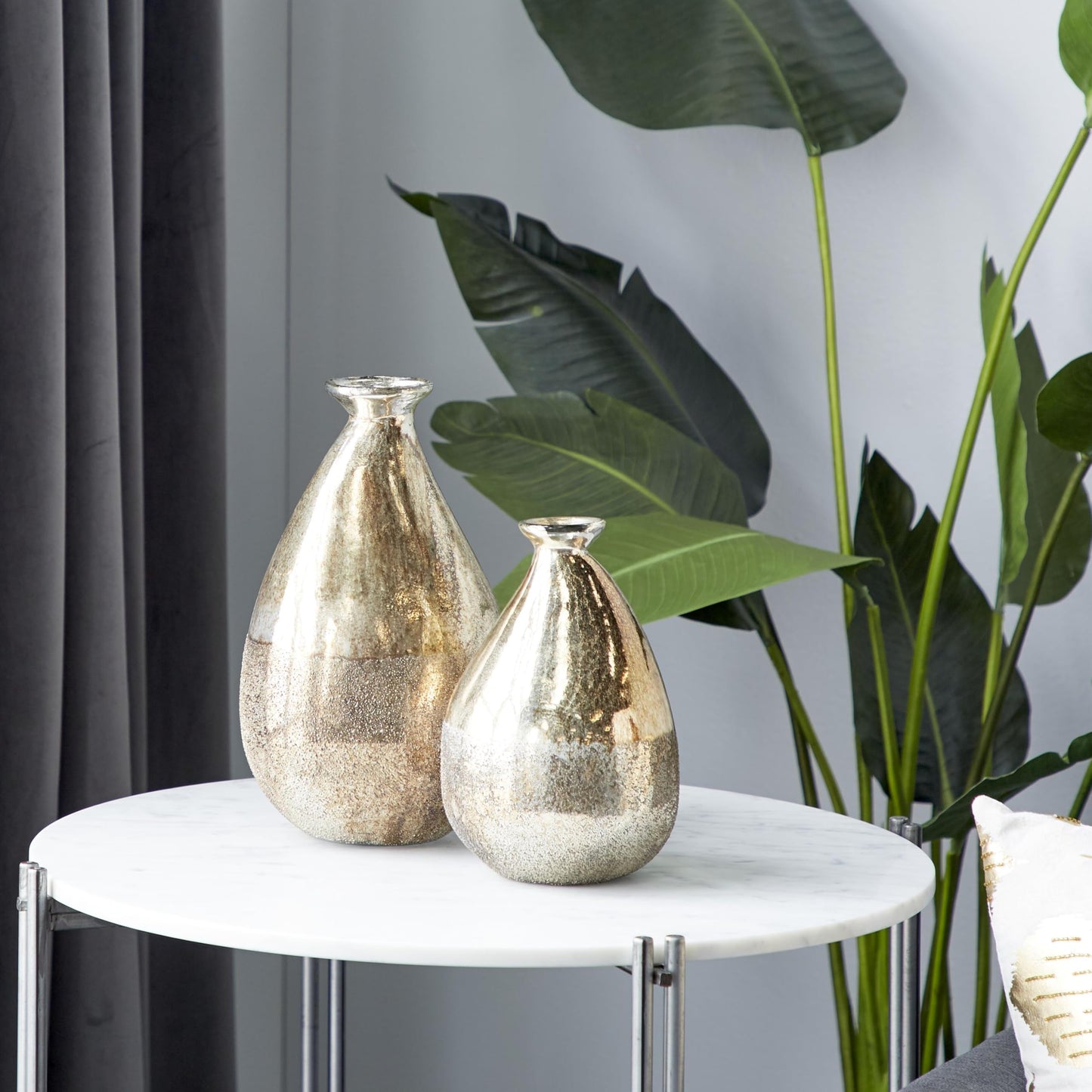 Deco 79 Glass Decorative Vase Blown Centerpiece Vases, Set of 2 Flower Vases for Home Decoration 12", 9"H, Gold