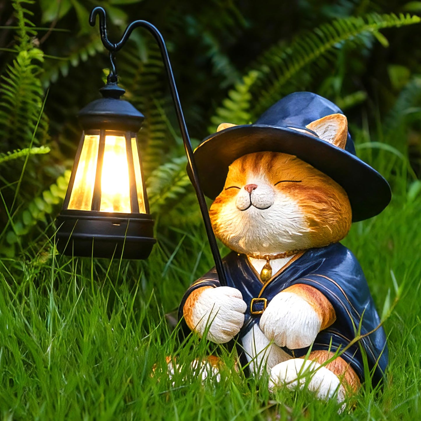 YOQUATE Decorative Solar Lights Garden Cat Statue Outdoor Figurine Light Themed Wizard Cat Lantern for Garden Decoration Outdoor Decor