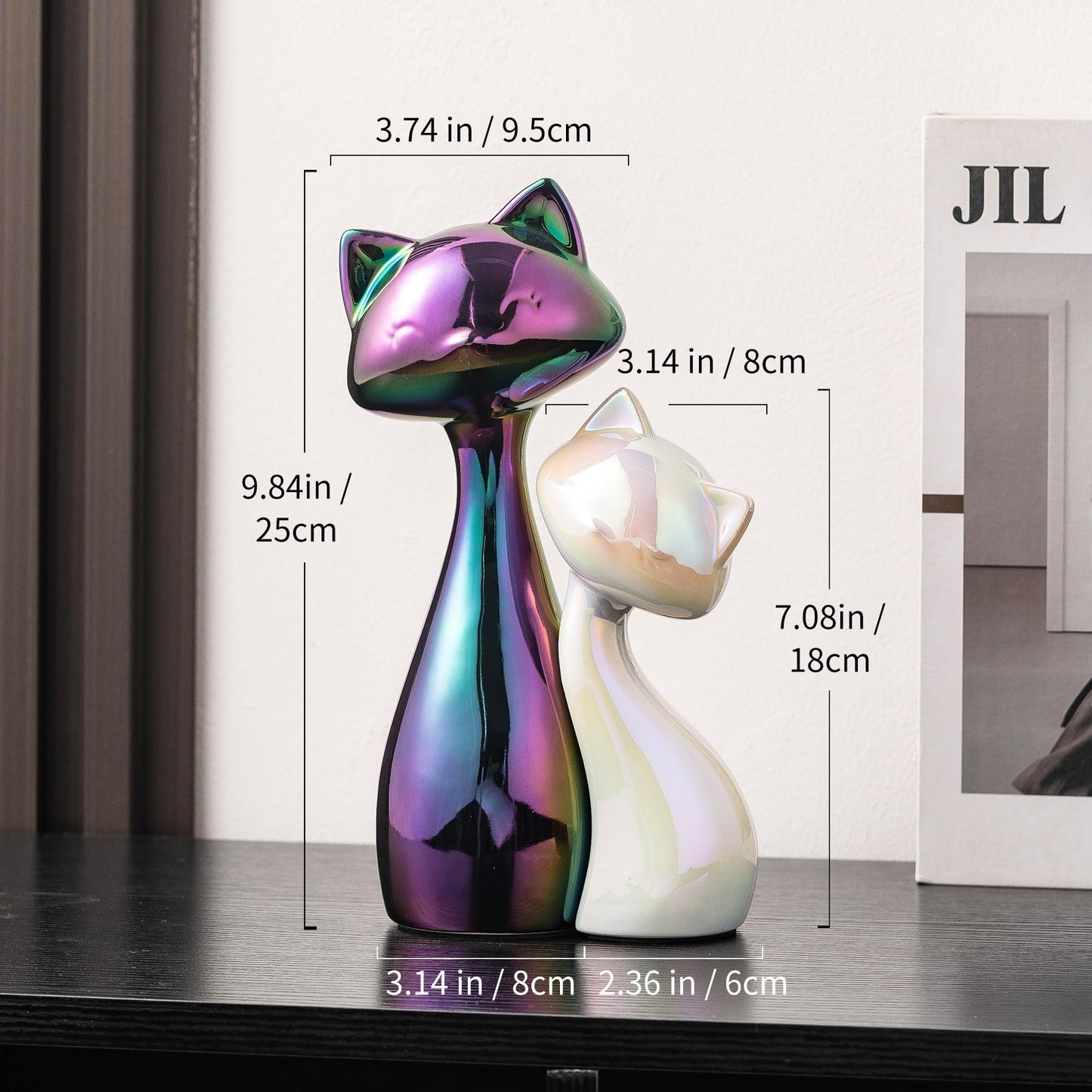 SURE YUESI Ceramic Cat Statue Set, Black & White Cute Cat Figurines, Lucky Cat Desk Decor for Cat Lovers, Modern Collectible Home Decor for Bookshelf & Living Room