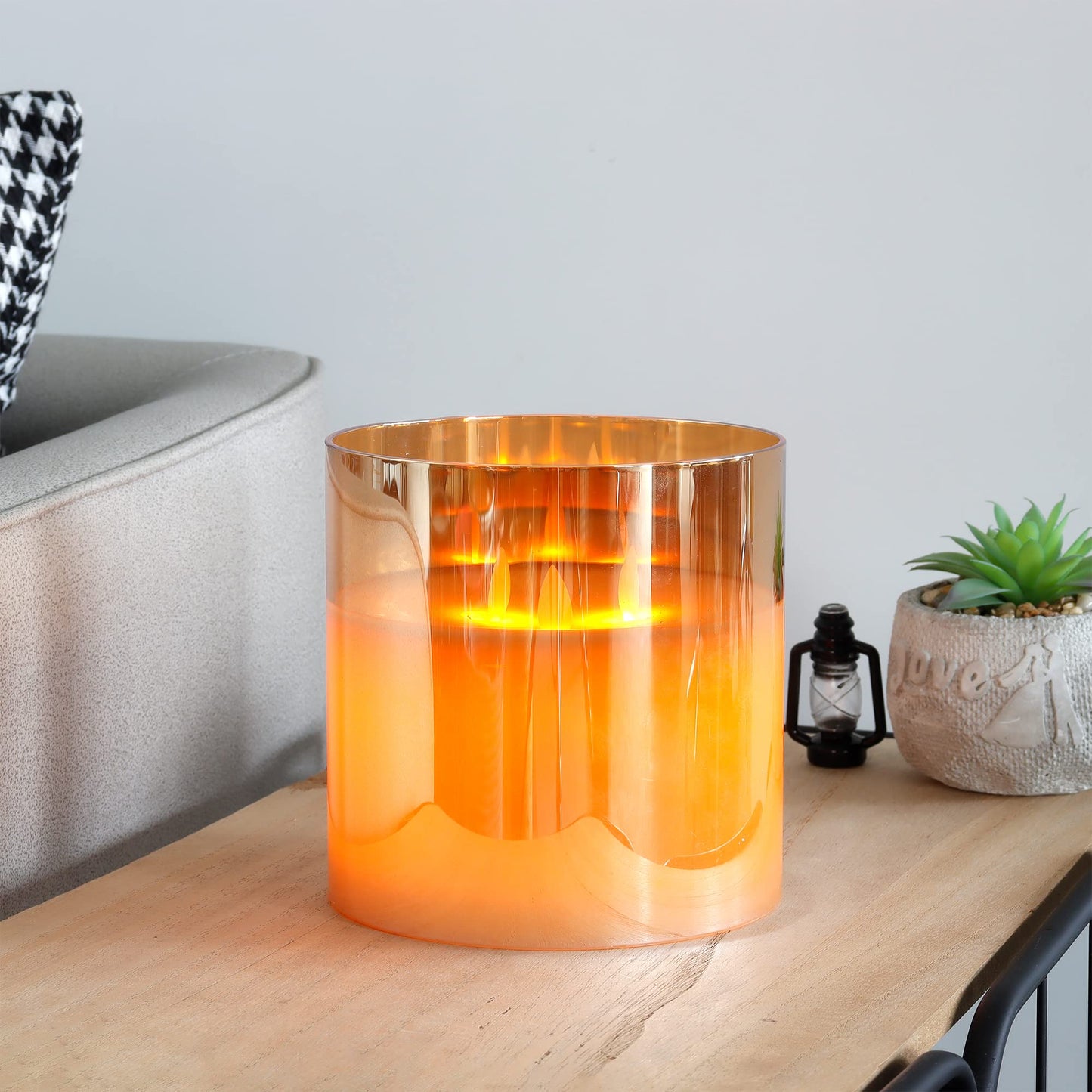 JHY DESIGN Large Moving 3 Wicks Battery Candle with 6-Hour Timer Function 6“ Dia Flameless Candle Battery Powered, Simulation 3D Glass LED Candle for Party Home Xmas Festivel Table Bar(Gold)