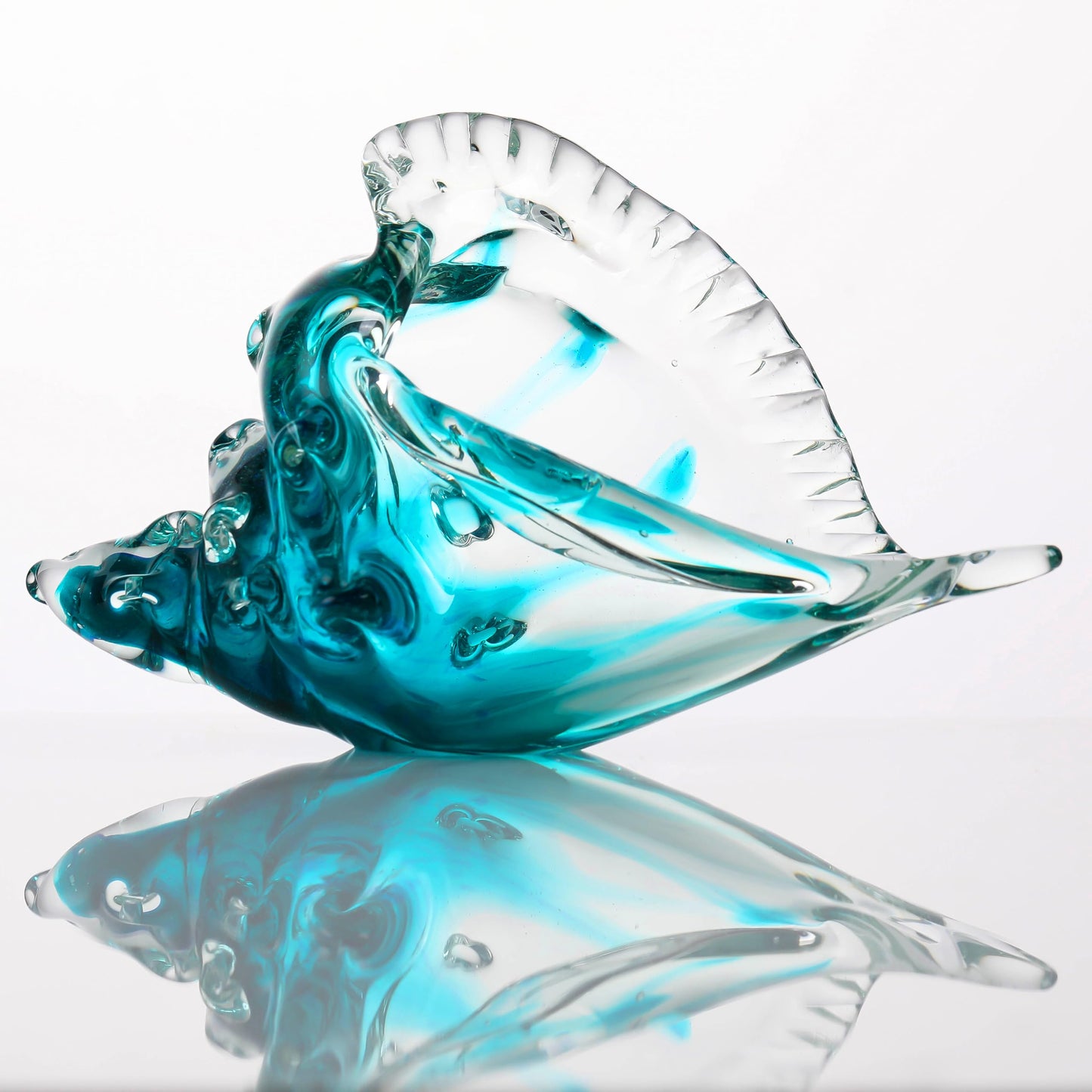 Qianwei Hand Blown Glass Conch Shell Figurines Ornament - Seashell Handmade Sea Animals for Home Crystal Glass Sculpture Coastal Decor - Ocean Beach Sea Shell Collection for Birthday Gift
