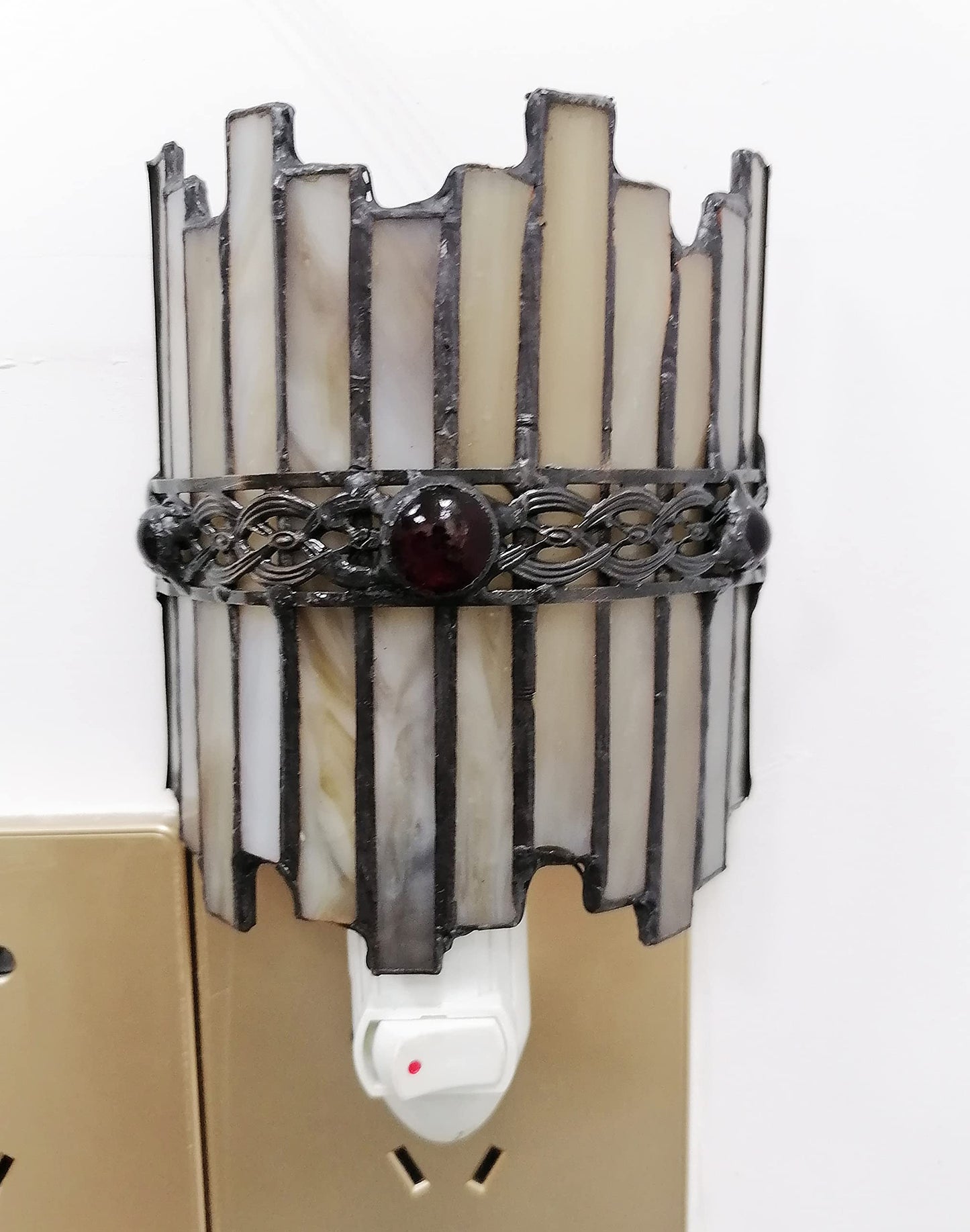 HUIMEIJU Retro Tiffany Glass Night Light, Geometric Pattern Yellow Crown, Birthday Gift, Sleeping Light for Room, Aisle, Bathroom, Kitchen