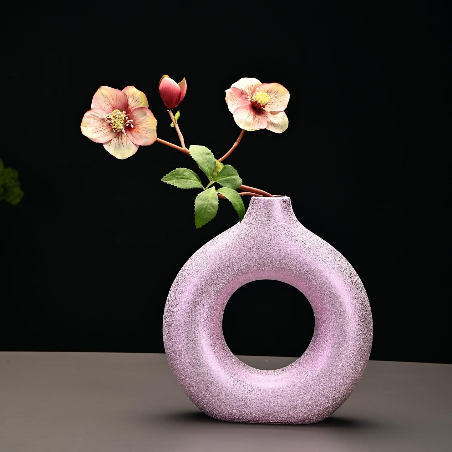 Modern Donut-Shaped Decorative Vases, Handmade Minimalist Boho ins Style, Modern Vase for Home Decor for Wedding Dinner Table Party Living Room Office Bedroom (Purple-Gold, Large + Small)