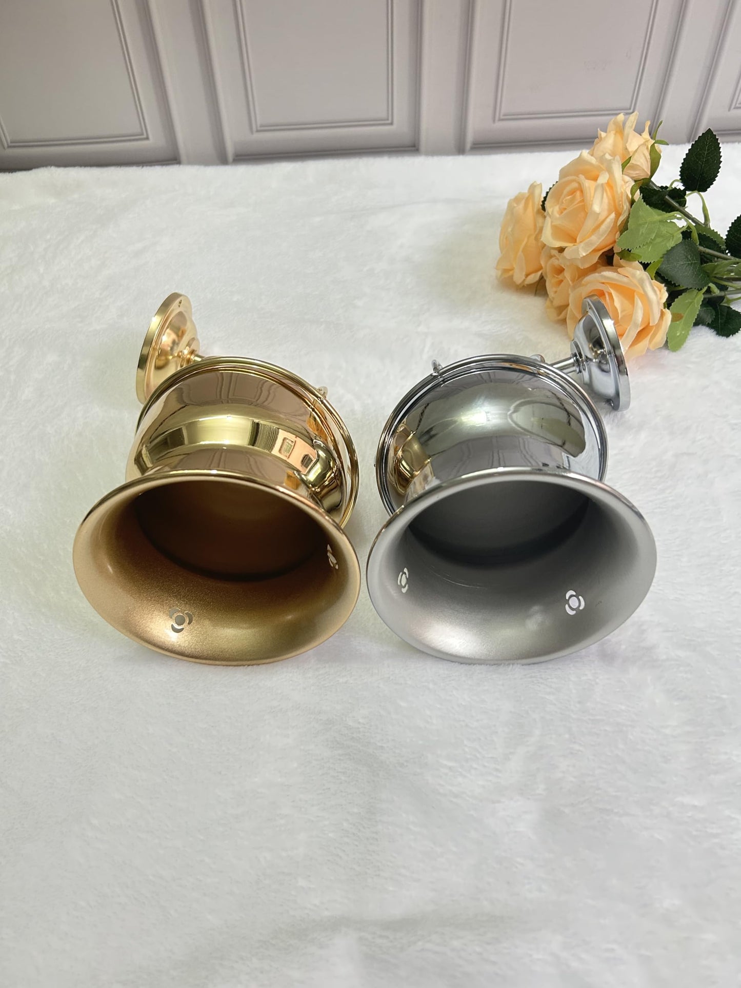 Wall vases for Decor wall Mounted Flower vase Hanging vase Vertical Metal wall Planter Outdoor wall Hanging Planter Garden wall Planter