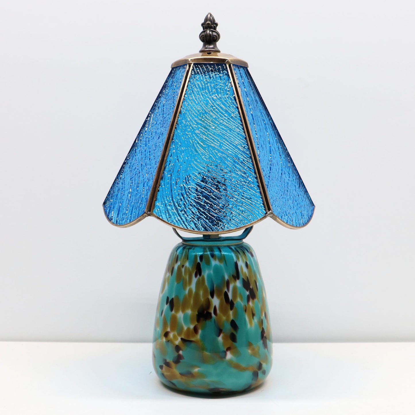 MQYXH Tiffany Style Stained Glass Table Lamp 12 Inch - Blue Stripe