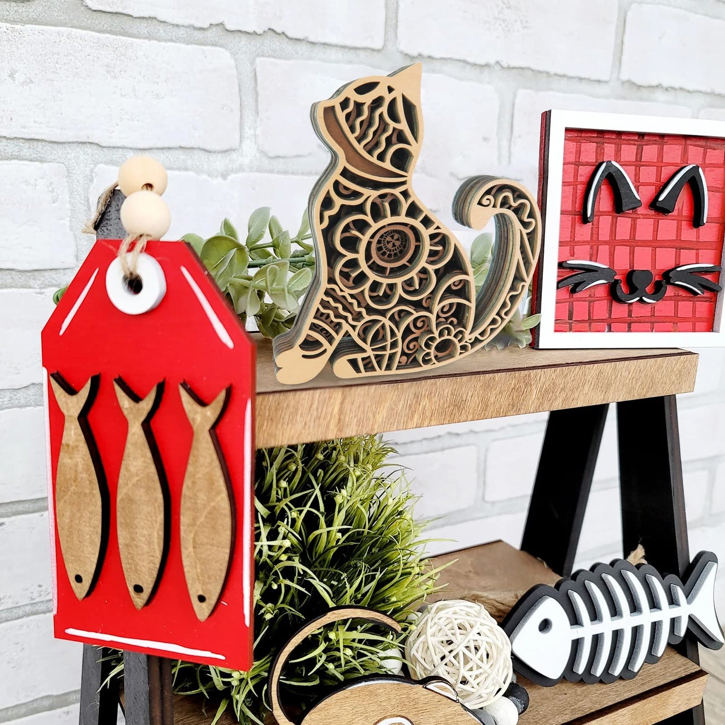 Laisgee Multi-Layered Cat Decor, Farmhouse Wooden Cat Craft 4 Layer Rustic Kitten Self-Standing Statue Desktop Shelf Tier Tray Display Cat Lovers Gift 6''