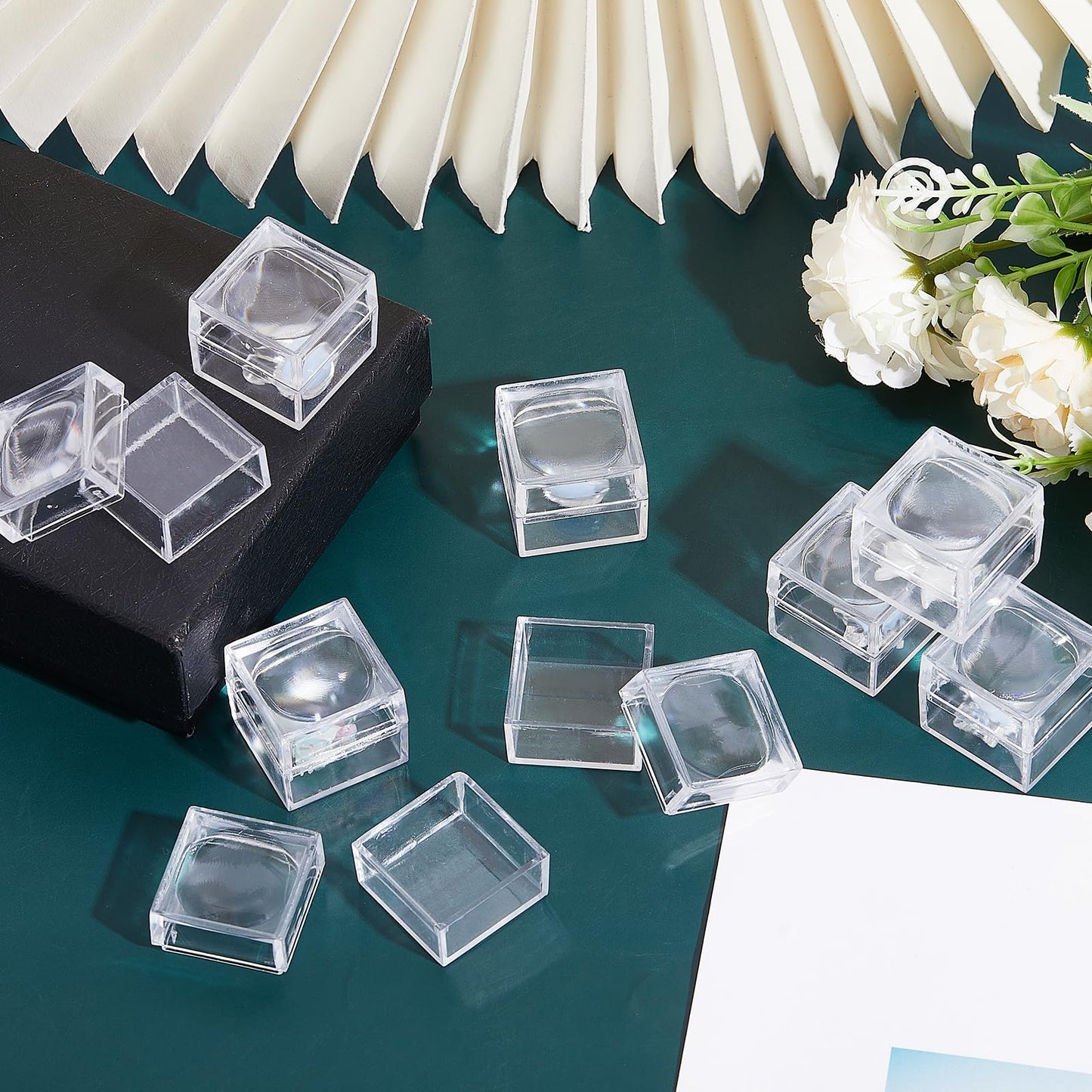 CHGCRAFT 20pcs Magnifying Display Box Diamond Gemstone Display Case Transparent Plastic Diamond Jewelry Boxes