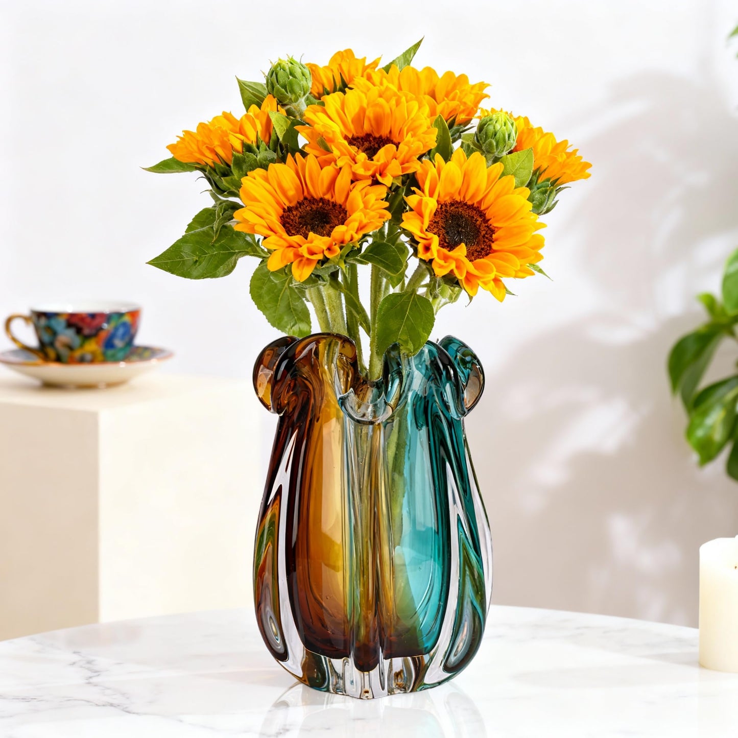 Hand Blown Glass vase, Gradient Blue and Amber Thick-Walled Decorative vase, Glass Art Wide-Mouth vase, Suitable for Living Room Coffee Tables, entryway Decor, Offices, and TV Cabinet Accents. (S)