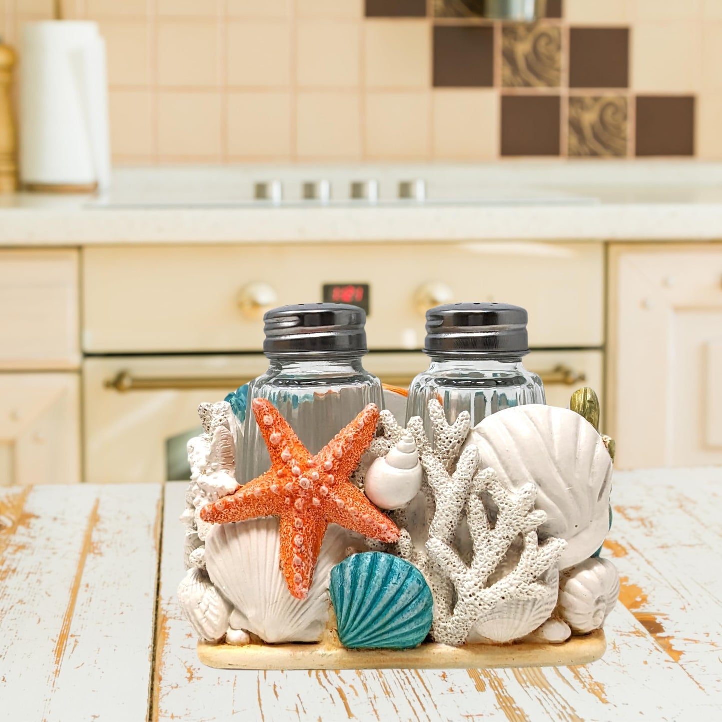 Seaside Splendor Salt and Pepper Shakers Set – Coastal Beach-Themed 3D Resin Design with Seashells & Starfish, Nautical Decor for Kitchens, Dining Rooms, and Beach Houses, Includes 2 Bottles