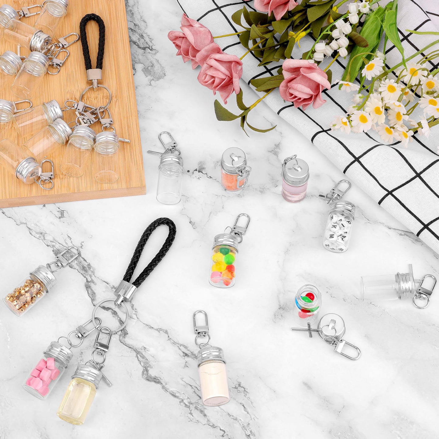 Catcan Mini Spice Keychain Bottles, 32 Pack 7ml Seasoning Keychain with Aluminum Lids & 2 Chains for DIY, Wedding Favors, Travel, BBQ Accessories