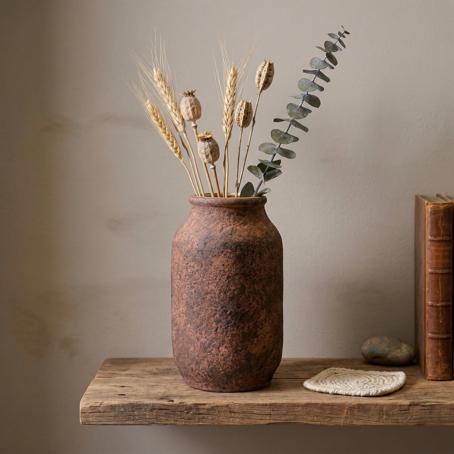 Wancetang Terracotta Farmhouse Vase, 9 Inch Rustic Ceramic Flower Vases for Home Decor, Pottery Decorative Vase for Living Room Shelf Mantle Entryway Fireplace Bathroom Centerpiece Brown