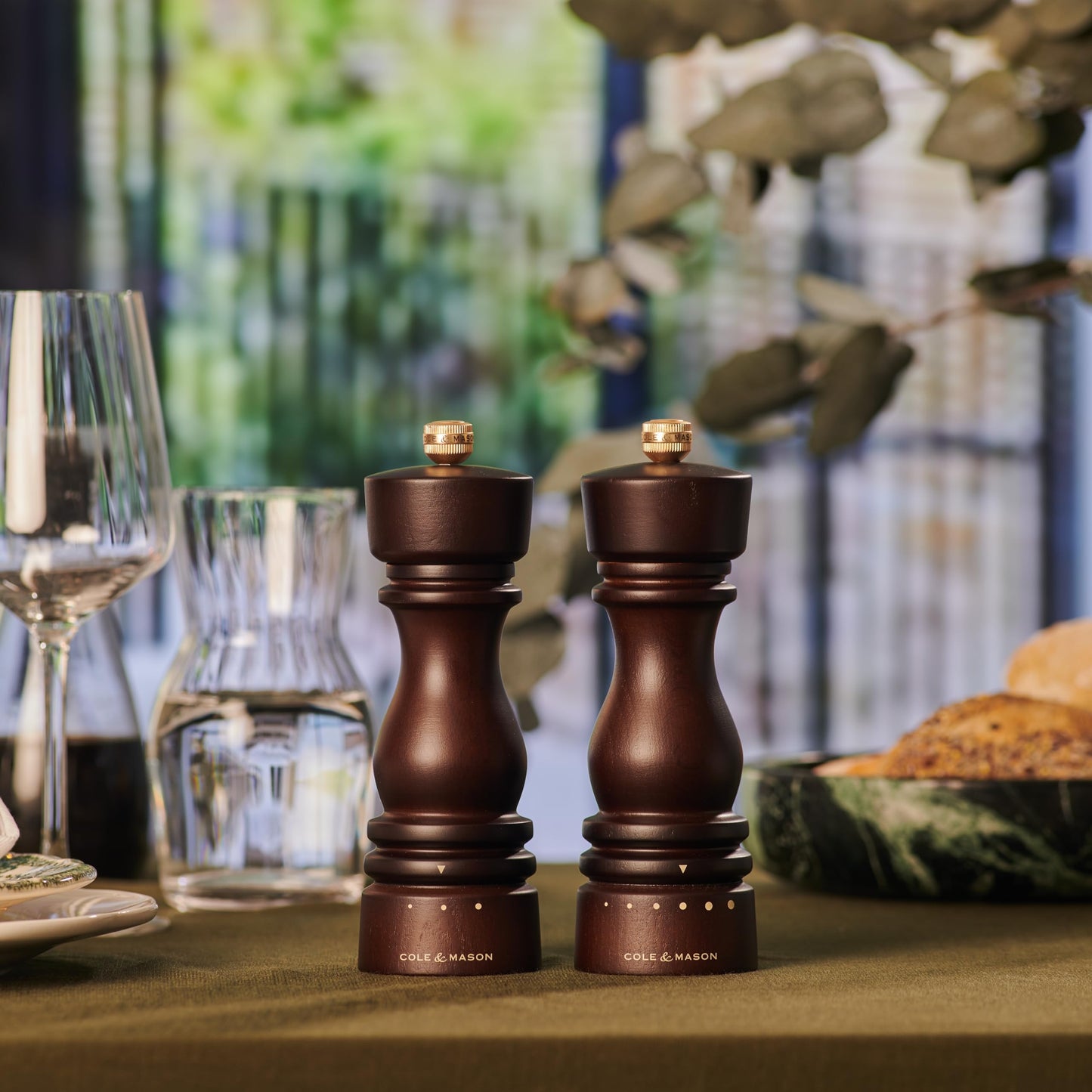 Cole & Mason London Salt and Pepper Mill Gift Set, Grind Select Adjustable Coarseness, Chocolate Wood, 180mm, Refillable Manual Grinder