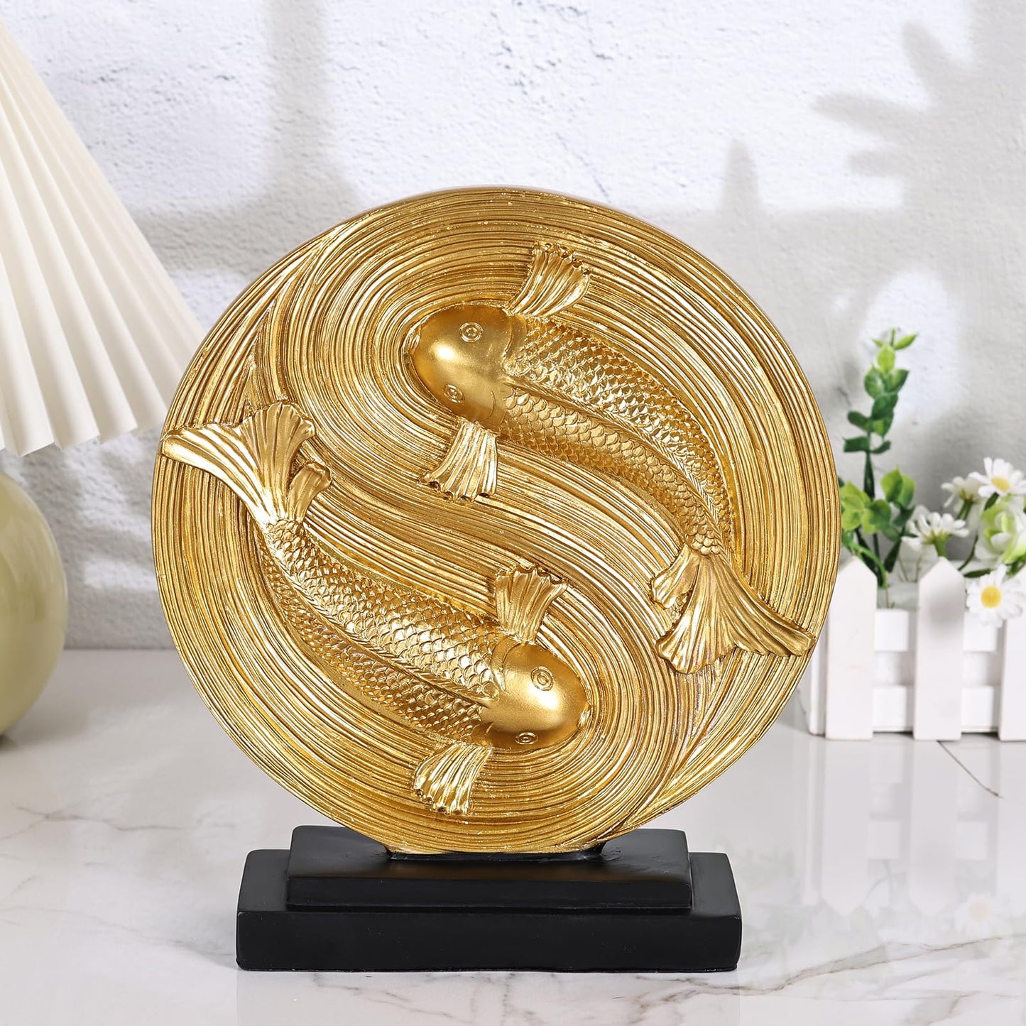 orenm Feng Shui Yin Yang Koi Fish Statue,Modern Shelf Decor Sculpture,for Mens Home Decorations Living Room,Office Good Fortune Sculptures,Bookshelf,Dining Table Centerpieces,TV Stand Decor (Gold)