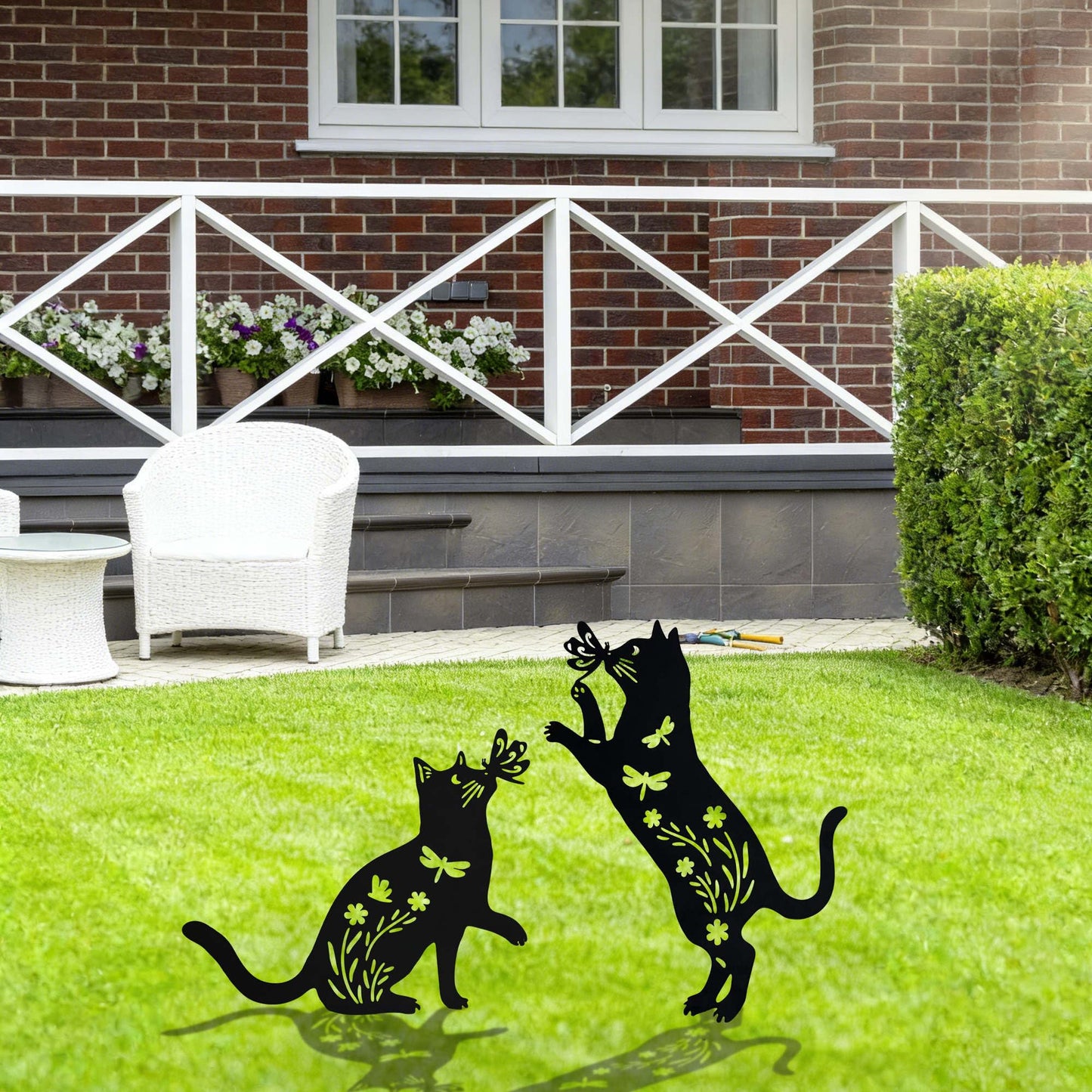 Askrinold Outdoor Cat Garden Decorations Black Cat Silhouette Statue, Cat Lover's Gift for Outdoor, Courtyard Decoration and Lawn Arrangement