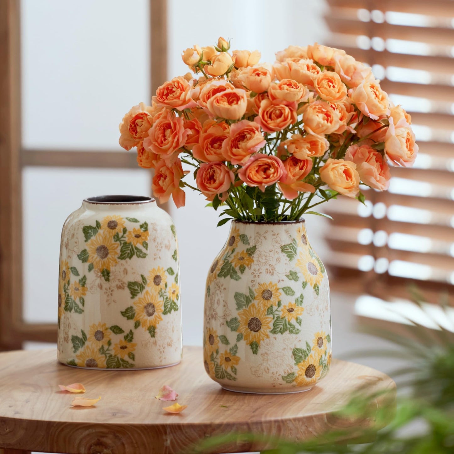 Loaesa Yellow Sunflower Floral Ceramic Vase, 7.7 Inch Chinoiserie Modern Aesthetic Rustic Vases for Tuscan French Country Kitchen Bedroom Entryway Coffee Table Home Decor