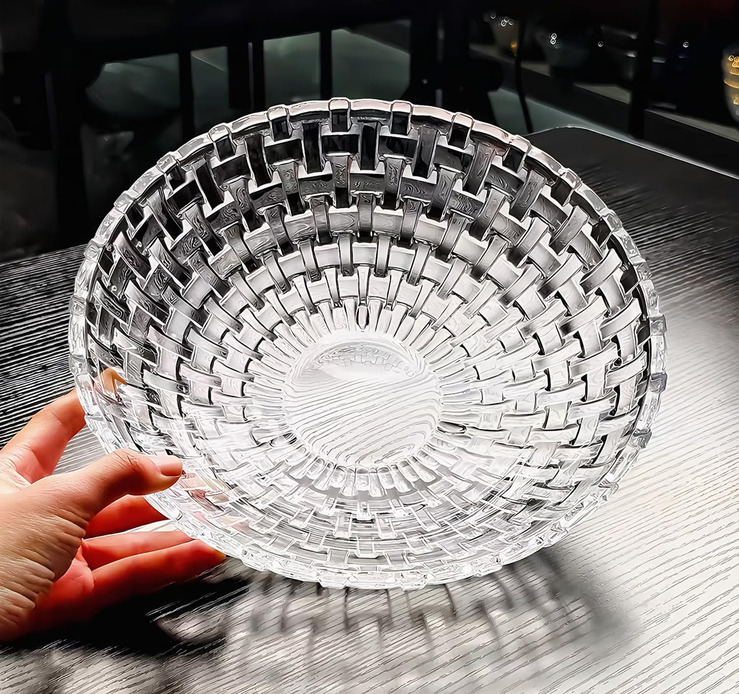 LARYVIN Woven Clear Glass Fruit Bowls Set of 2. Decoration Old Fashioned Glass Plates. 10 inch Large Salad Bowls. Suitable for Fruit, Dessert, Candy, Snack & More.