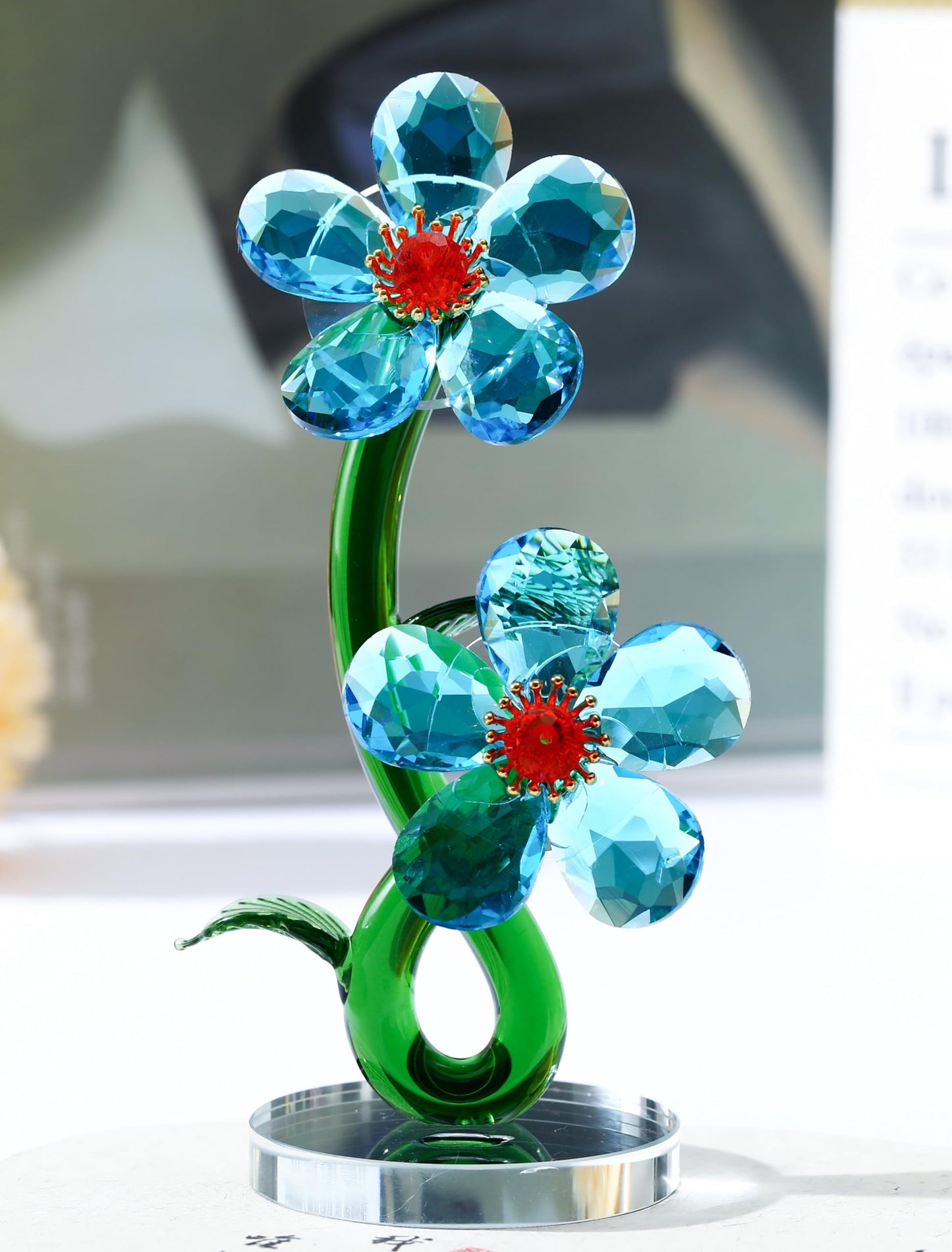 DLXK K9 Crystal Flower Figurine, Bloom Ornament with Hand-Polished Details, Mini Sparkling Decor for Home Tabletop Shelf, Ideal Festival Gift